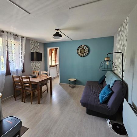 Appartement 1-4 Personnes, Residence "Le Belouga" Le Mont-Dore Exterior foto